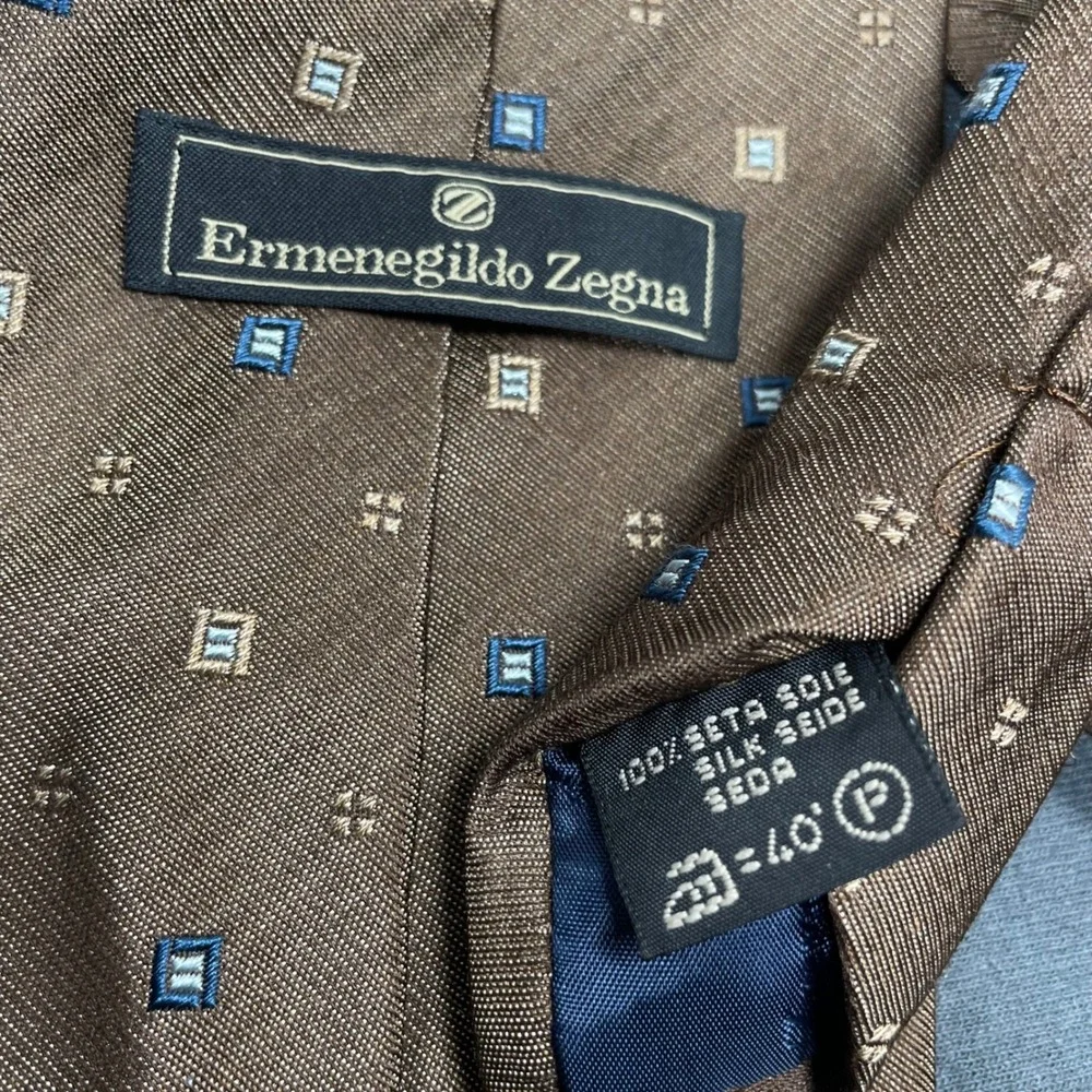 Ermenegildo Zegna Men Tie Silk Brown Geometric Pattern 3.75